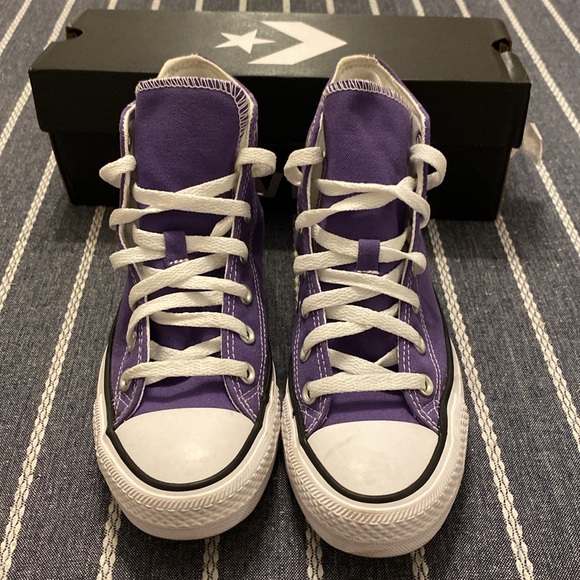 Converse ct hi womens eleteic purple asst.sizes LB - Picture 2 of 4